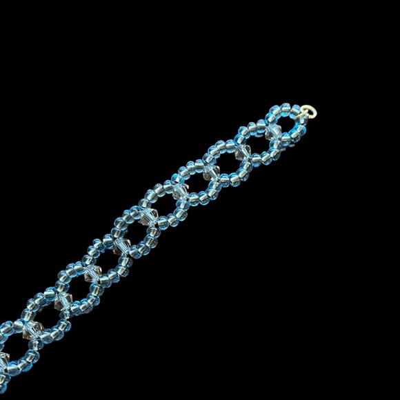 Beautiful Glass Beaded Bracelet Light Blue Clear Circle Design Lobster Claw 7”L - Picture 8 of 11